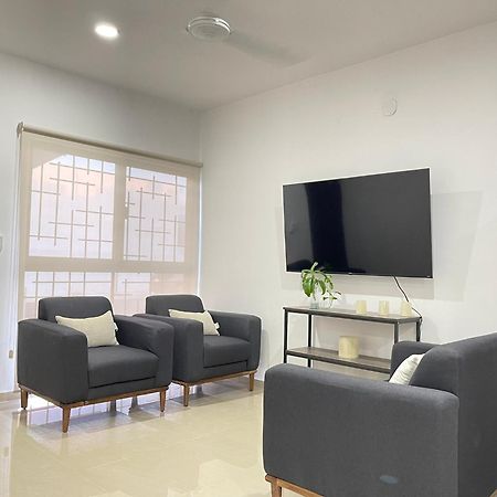 מרידה Kaab: Exclusividad Y Confort En Un Oasis Vacacional Con Piscina מראה חיצוני תמונה
